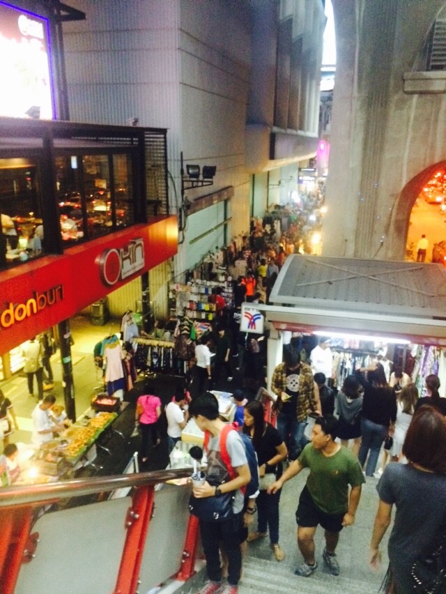 かおちゃんとごはんさんぽ_4216