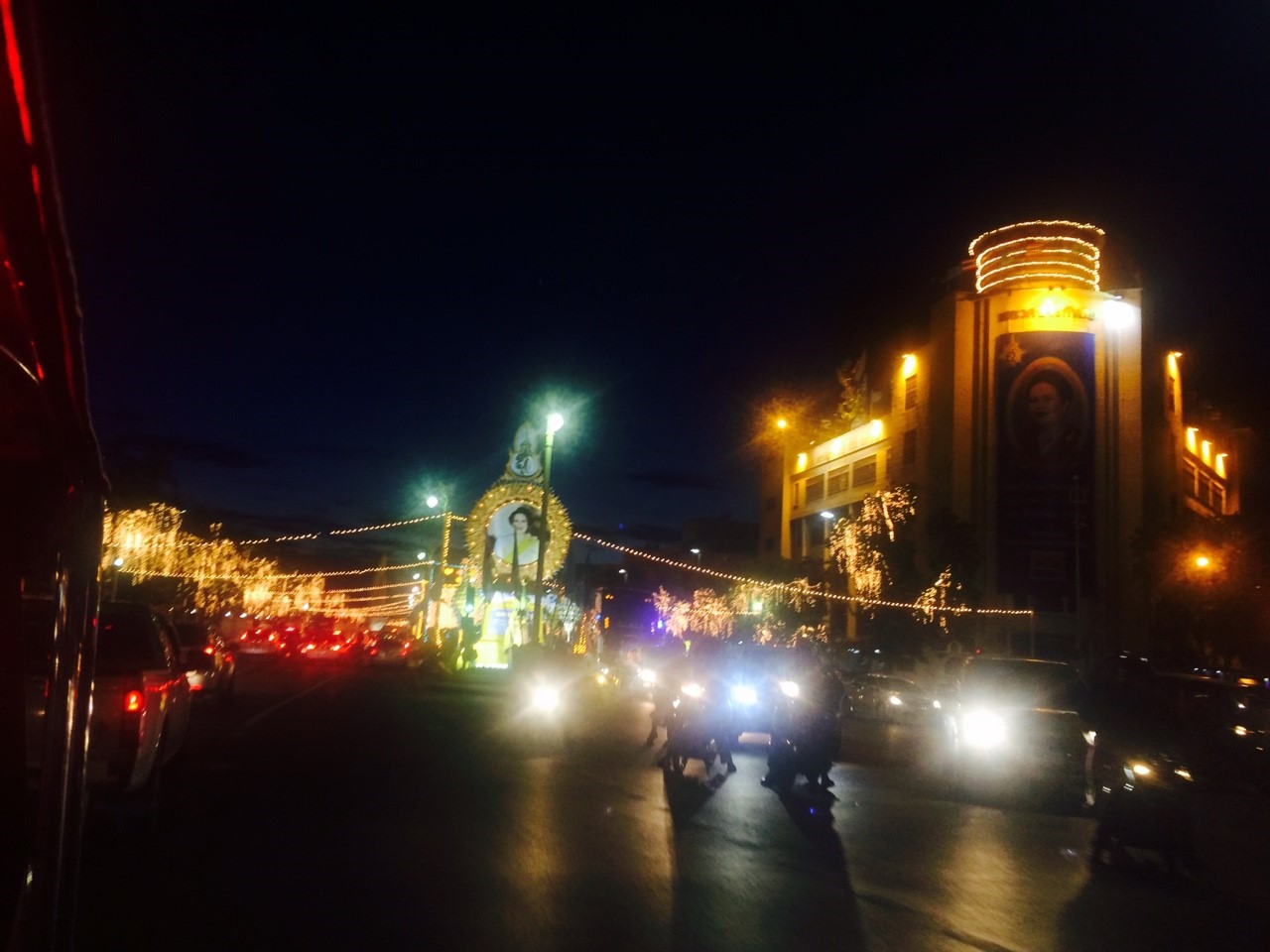 かおちゃんとごはんさんぽ_7603