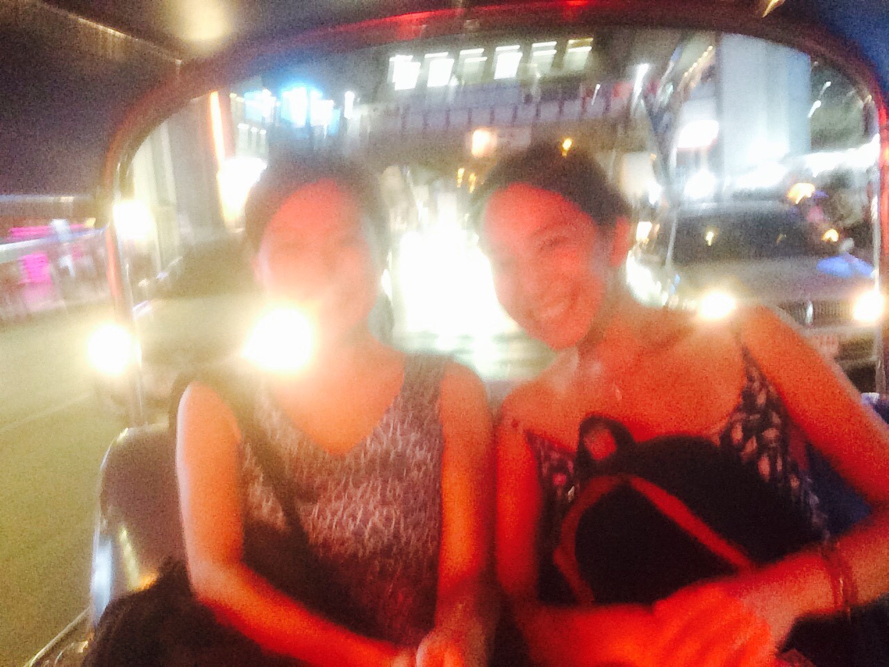 かおちゃんとごはんさんぽ_9555